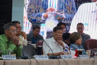 duterte-yummie-dingding-13-nov.jpg